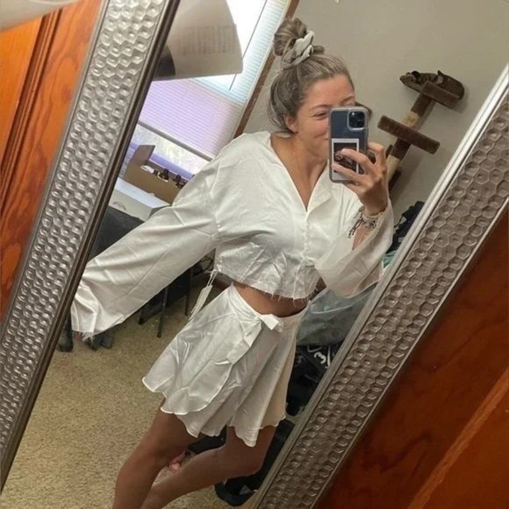 Commense White Satin Bell Sleeve Crop Top & Wrap Mini Skirt Set Size M - Picture 10 of 10